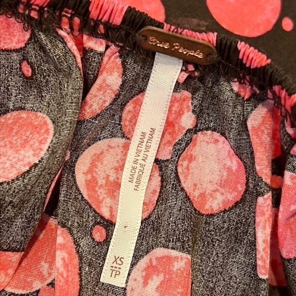 FREE People Pink/Chocolate Combo Jodie Printed Tunic Flowy Oversized top size XS - Picture 12 of 15